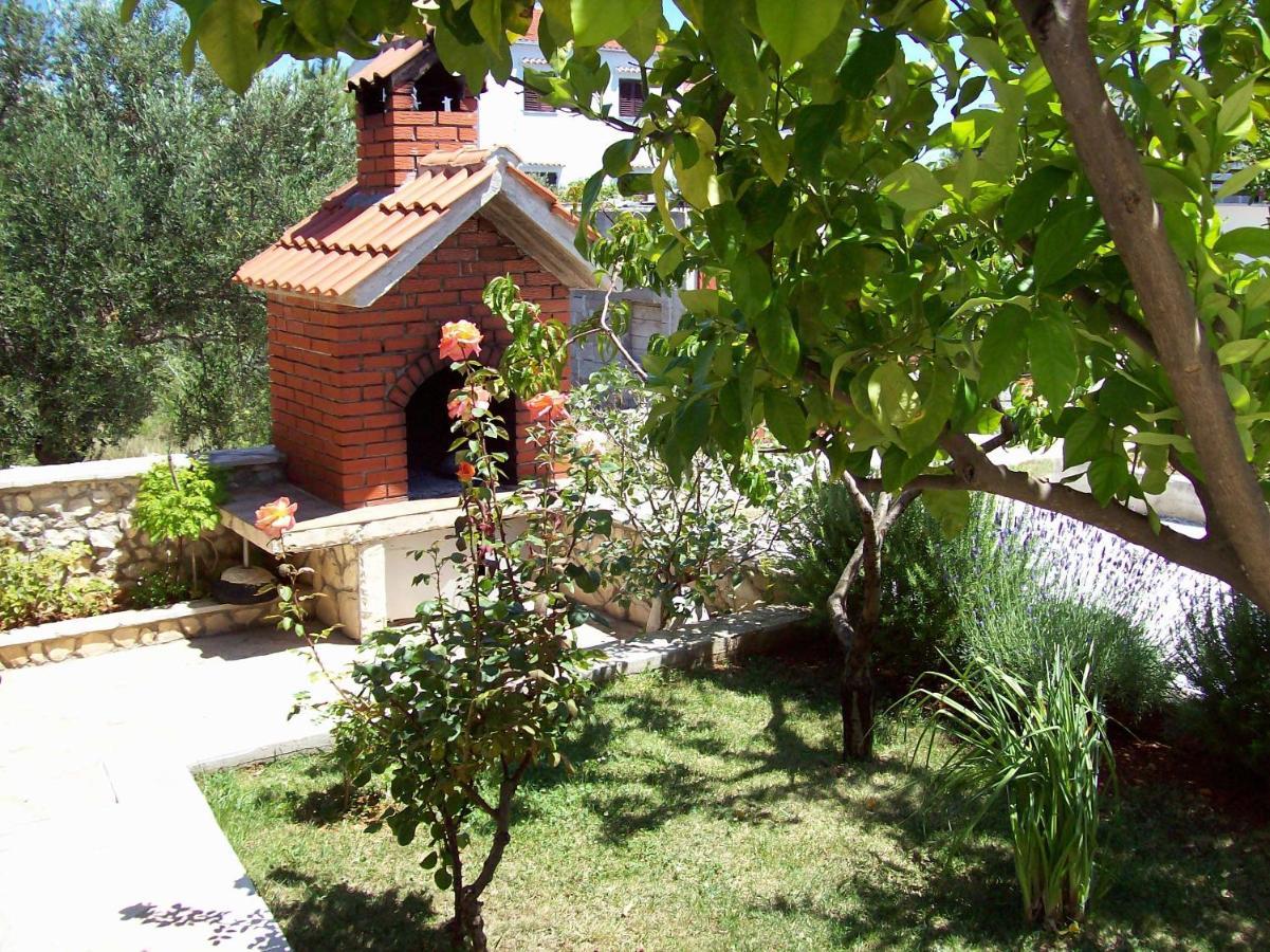 Apartments By The Sea Sevid, Trogir - 11505 Exterior foto